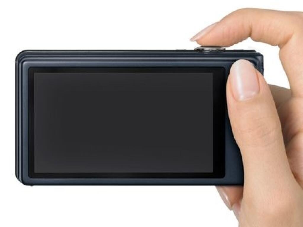 Lumix 3D1 robí všetko naraz