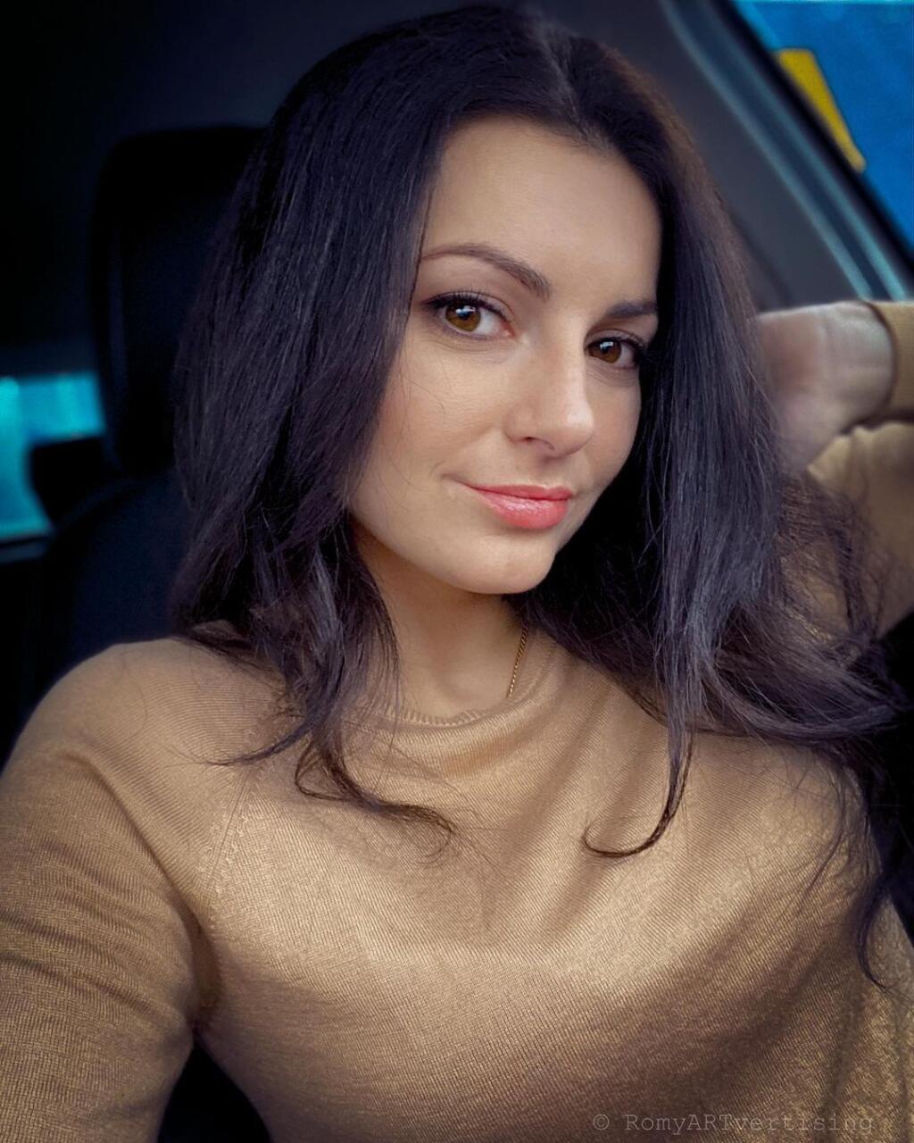 Sexi Romana porodila Lašákovi jeho tretie dieťa. Pre ňu je to prvé.