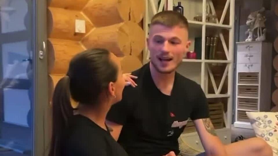 Miška Gargano odhalila svoje spevácke kvality.