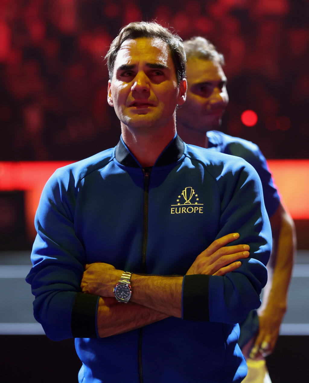 Slzy, slzy a slzy... Roger Federer nechal voľný priebeh emóciám.
