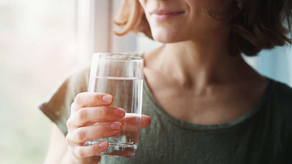 Вы начинаете свой день со стакана чистой воды?
