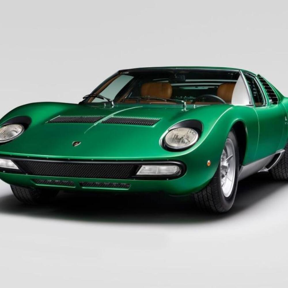 Lamborghini Miura.