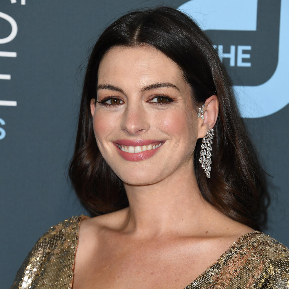 Anna Hathaway