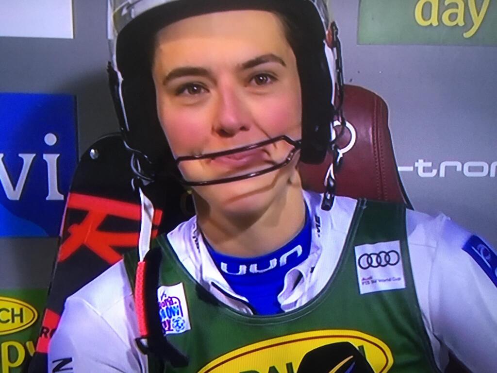 Vlhová v rozhovore po pretekoch prezradila meno pre soba. Pomenovala ho po priateľovi Michalovi a pridala aj vyznanie lásky.