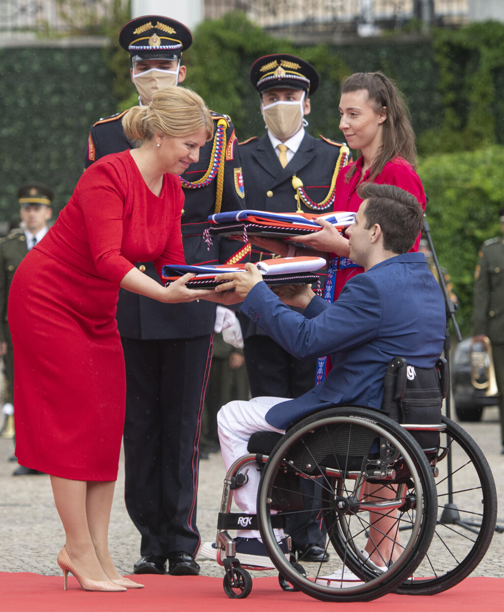 Gymnastka Barbora Mokošová pri slávnostnom sľube.