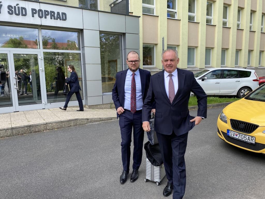 Príchod exprezidenta Andreja Kisku na popradský okresný súd.