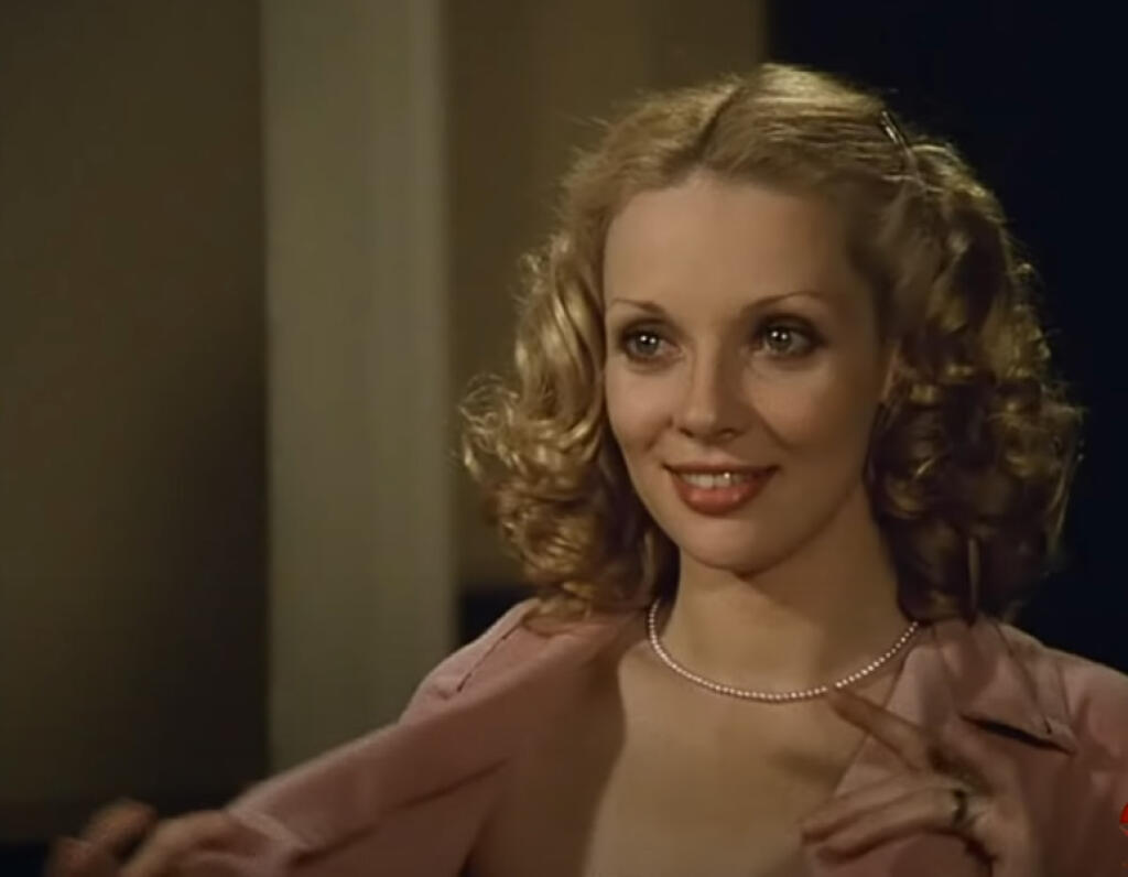 Zdena Studenková ako 28 ročná vo filme S tebou mě baví svět.