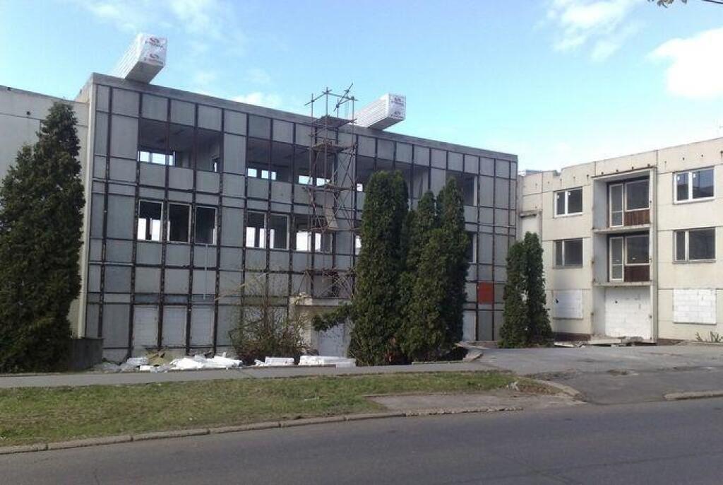 Bytov sa začalo stavať najmenej za 9 rokov