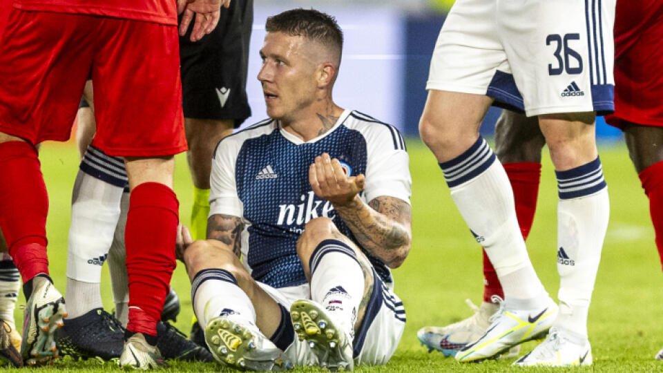 Na Tehelnom poli sa stretol v 1. kole kvalifikácie ligy majstrov UEFA 2023/24, ŠK Slovan Bratislava a FC Swift Hesper. Na snímke je Juraj Kucka.