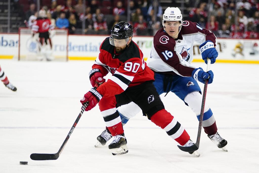 Útočník New Jersey Devils si v novej sezóne zarobí 4 500 000 dolárov.