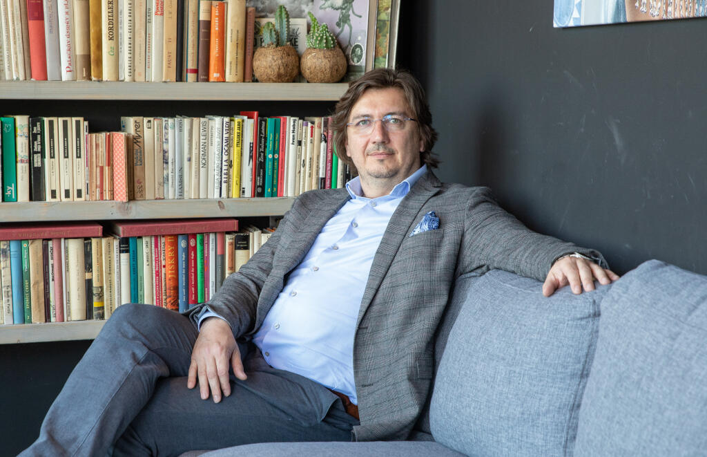 Na snímke je Roman Berkes ktorý je prezident Slovenskej asociácie cestovných kancelárií a cestovných agentúr.