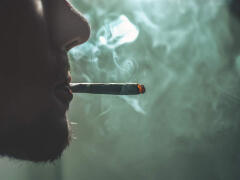 Astronomická pokuta za fajčiarske pauzy v práci: Zlozvyk ho stál tisíce