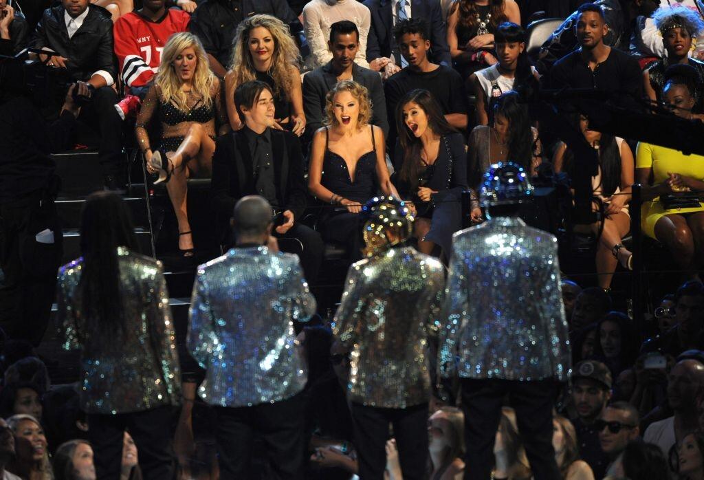 Taylor Swift a Daft Punk.