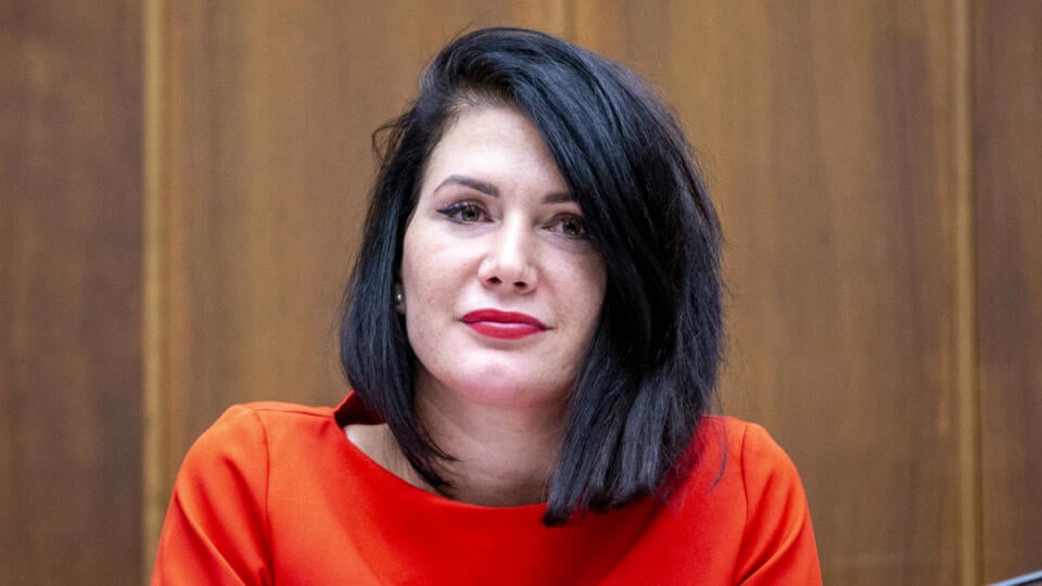 Na snímke je Jana Bittó Cigániková počas rokovania Národnej rady SR.