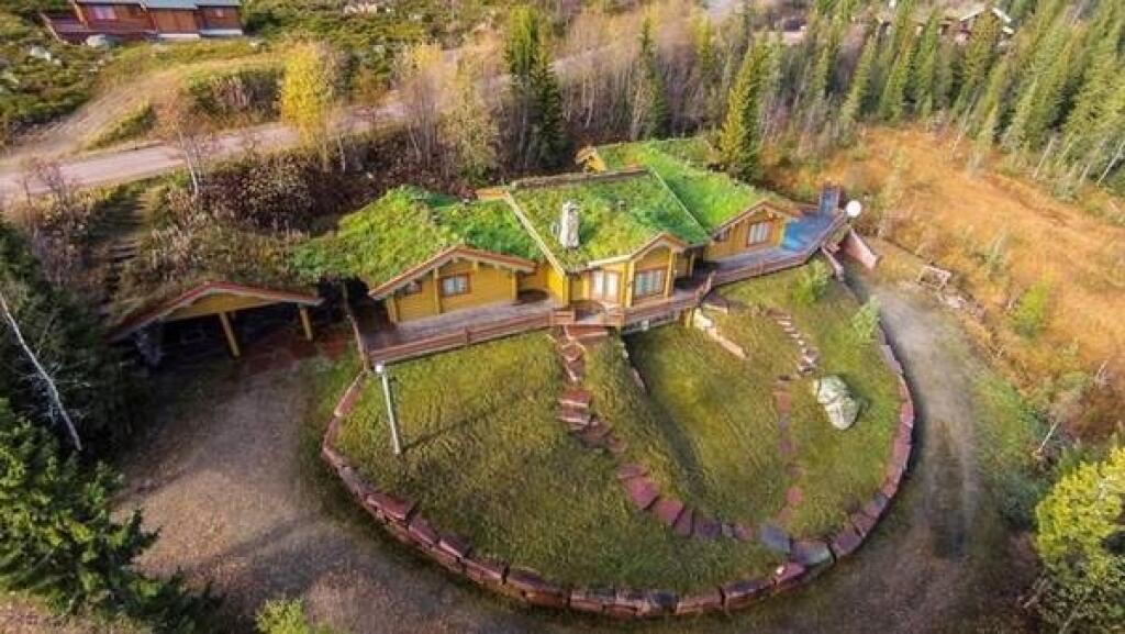 Ani na lyžovačke v Nórsku už nebudú bývať Schumacherovci vo svojom. Romantickú chatu dali na trh za takmer 6 miliónov.