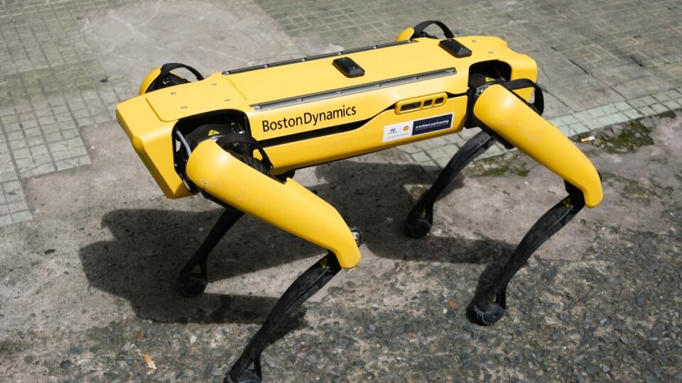 robot Boston Dynamics