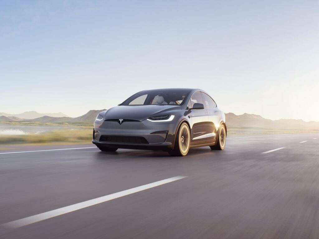 Tesla Model X.