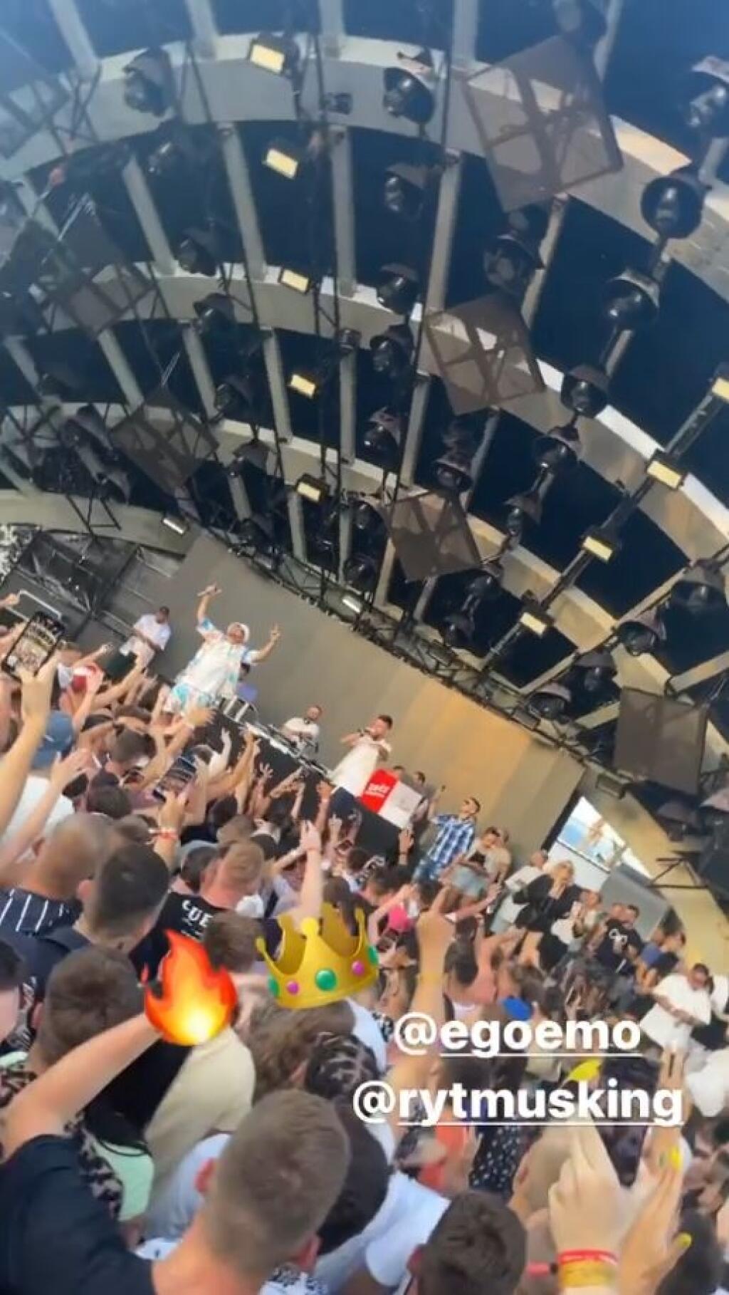 Takto zdokumentovala koncert Kontrafaktu Zuzana Plačková, ktorá tiež nechýbala v Zrce.