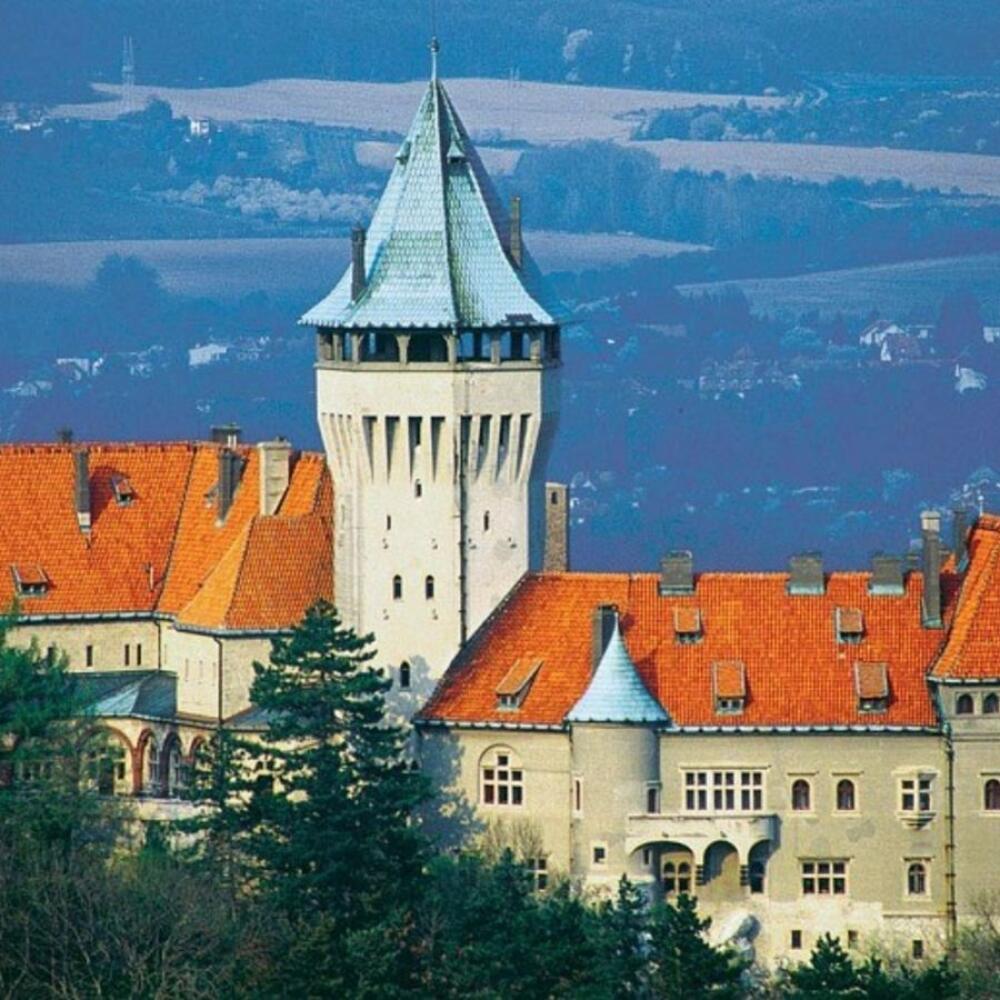 Smolenický zámok