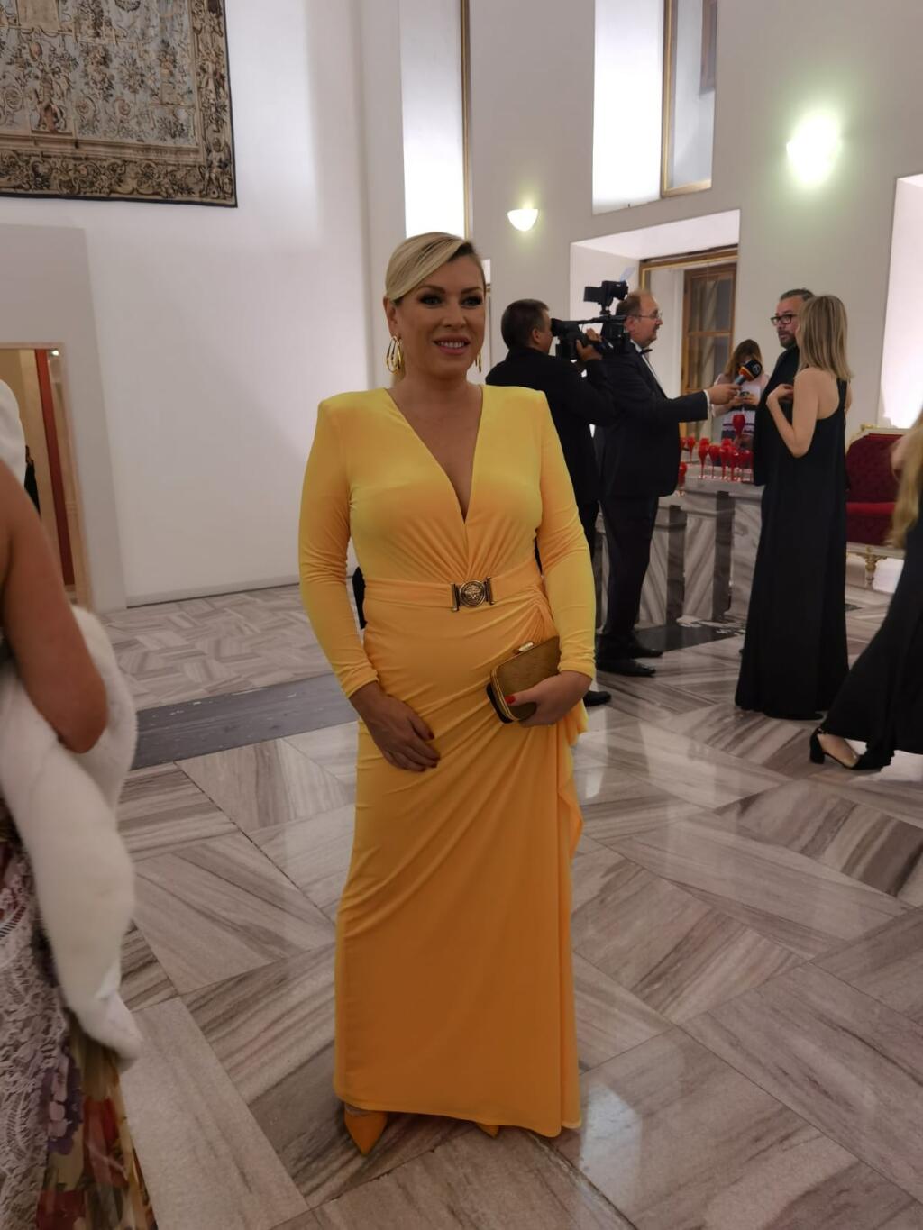 Gabriela Drobová zažiarila v krásnych žltých šatách.