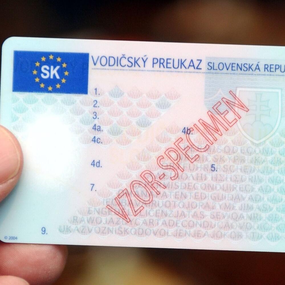 7. Vodičský preukaz: Pri uzatváraní zmluvy resp. preberaní vozidla sa musíte preukázať platným vodičským preukazom príslušnej skupiny. Pozor, v niektorých krajinám mimo EÚ je podmienkou pre požičanie vozidla medzinárodný vodičský preukaz...
