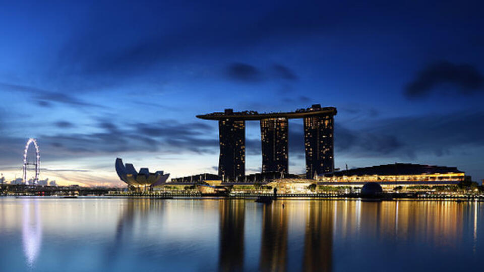 SINGAPORE - JUNE 24: A general view of the Singapore Flyer, the ArtScience Museum and the Marina Bay Sands on June 24, 2019 in Singapore. (Photo by Suhaimi Abdullah/Getty Images)