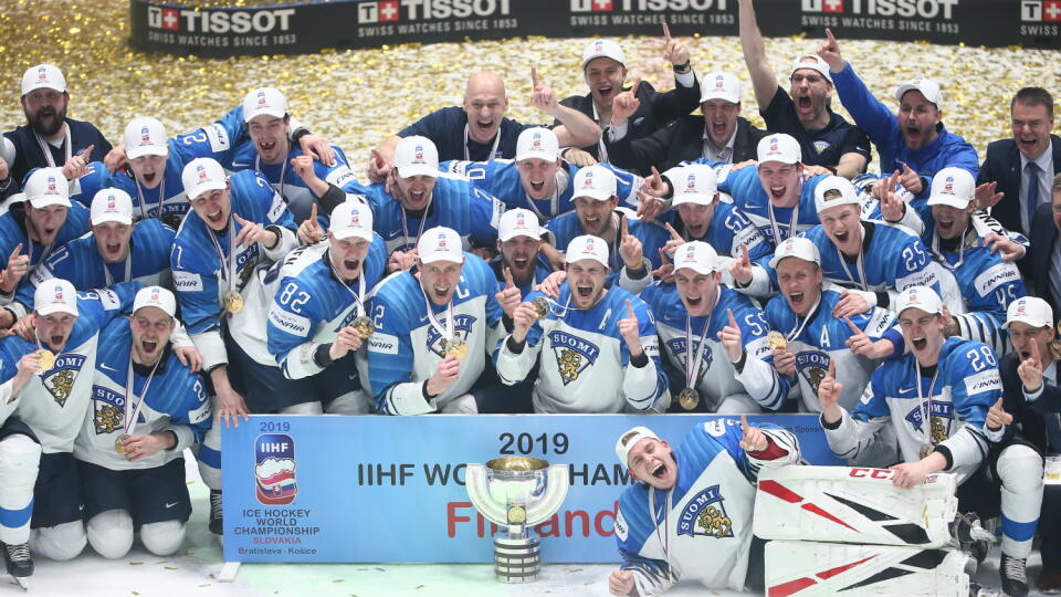 Hokejisti Fínska si vybojovali zlato na 83. majstrovstvách sveta v Bratislave a Košiciach a zopakovali tak triumf spred ôsmich rokov.