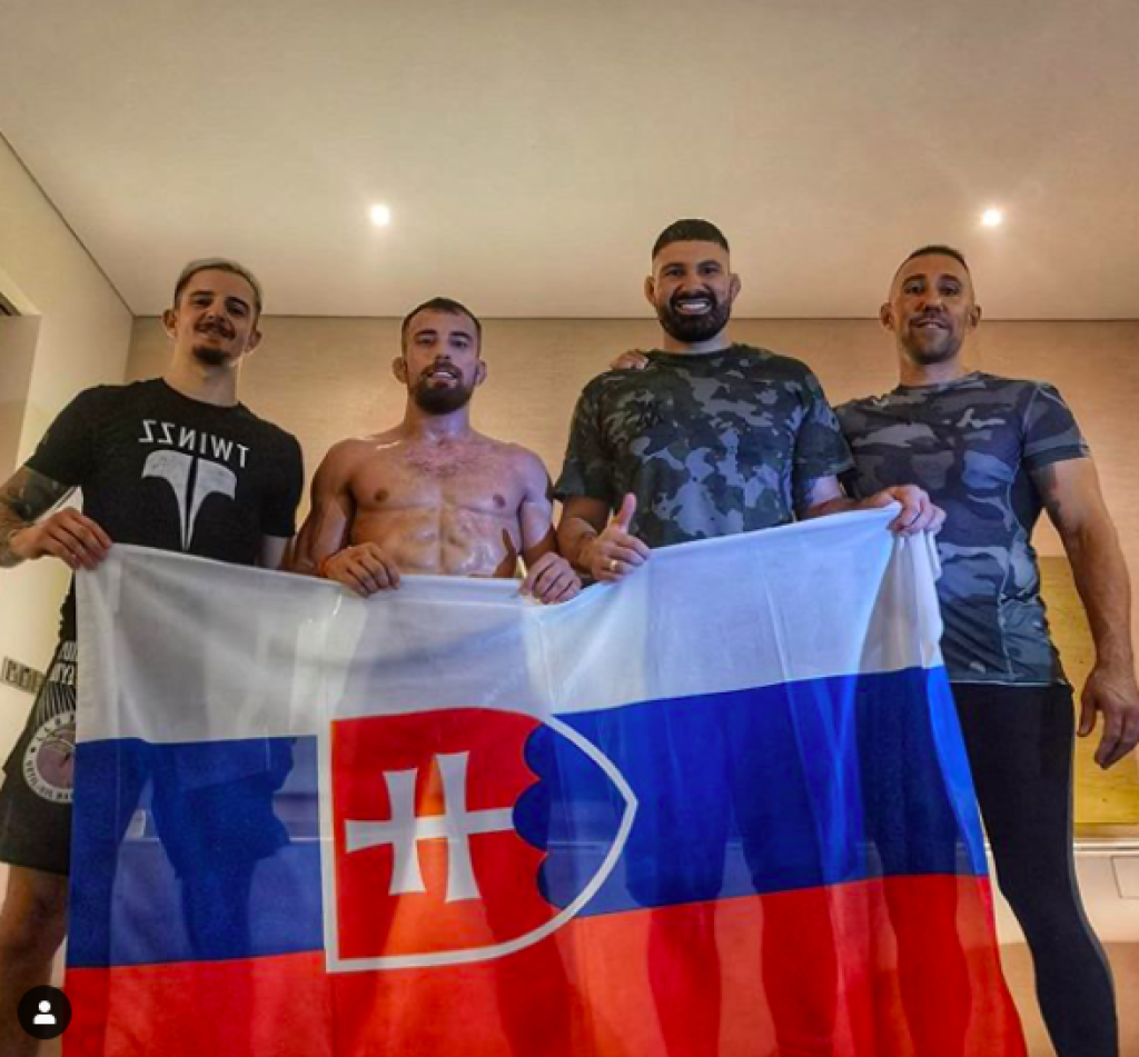 Attila sa momentálne venuje aj trénovaniu. Jedným z jeho zverencov je vychádzajúca megahviezda slovenského MMA Ľudovíta Kleina, ktorého čaká 8. mája v Miami druhý zápas v najprestížnejšej organizácii UFC
