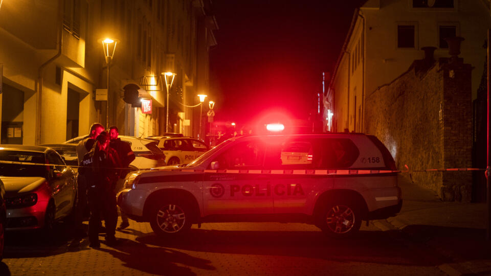 Polícia našla podozrivého zo streľby v centre Bratislavy, je mŕtvy