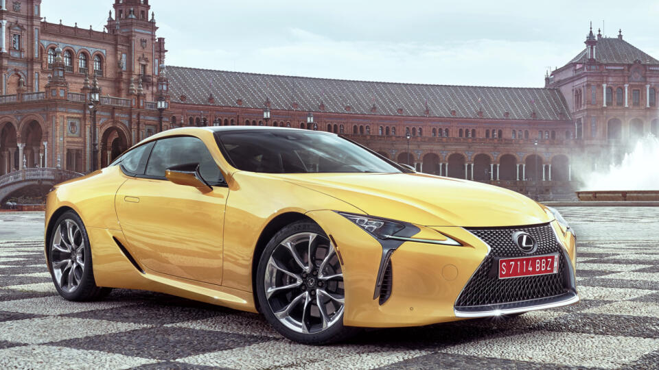 Absolútnym víťazom sa nakoniec stalo exkluzívne kupé Lexus LC