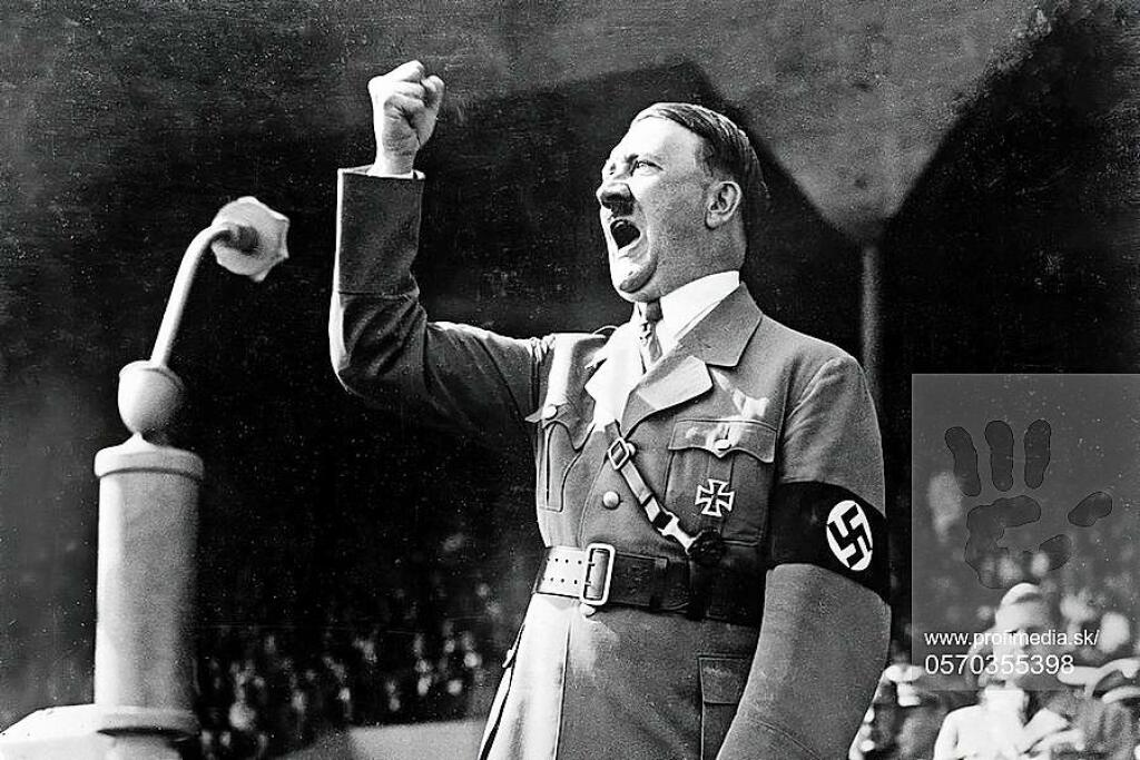 Adolf Hitler túžil po moci a vystupoval ako železný muž a diktátor.