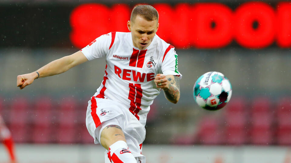 WA 70 Kolín - Slovenský futbalový reprezentant v drese Kolína Ondrej Duda strieľa v zápase 28. kola nemeckej Bundesligy 1. FC Kolín - 1. FSV Mainz v Kolíne v nedeľu 11. apríla 2021. FOTO TASR/DPA
11.04.2021, Nordrhein-Westfalen, Köln: Fußball: Bundesliga, 1. FC Köln - FSV Mainz 05, 28. Spieltag im Rhein-Energie-Stadion. Kölns Ondrej Duda versucht ein Tor zu erzielen. WICHTIGER HINWEIS: Gemäß den Vorgaben der DFL Deutsche Fußball Liga bzw. des DFB Deutscher Fußball-Bund ist es untersagt, in dem