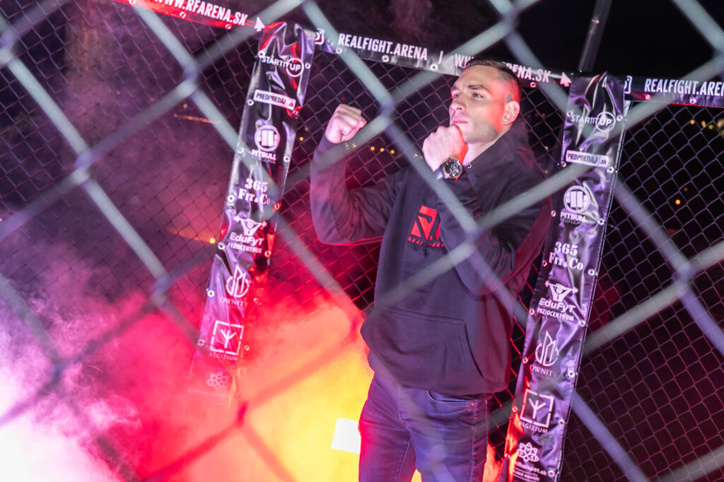 Na snímke je tlačová konferencia a predstavenie novej česko-slovenskej MMA organizácie Real Fight Arena v reštaurácii Aušpic.
