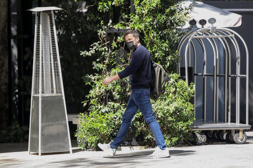 Ben Affleck na ceste od Jennifer