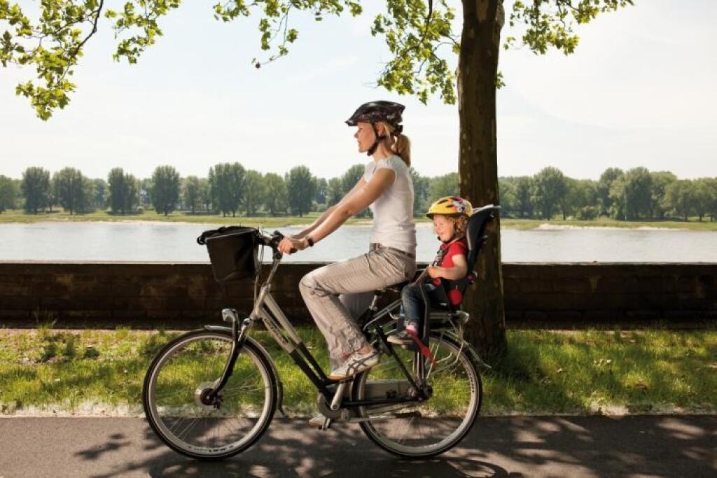 Je prilba zbytočnosť? Bosna a Hercegovina zrušila nosenie helmy na bicykli