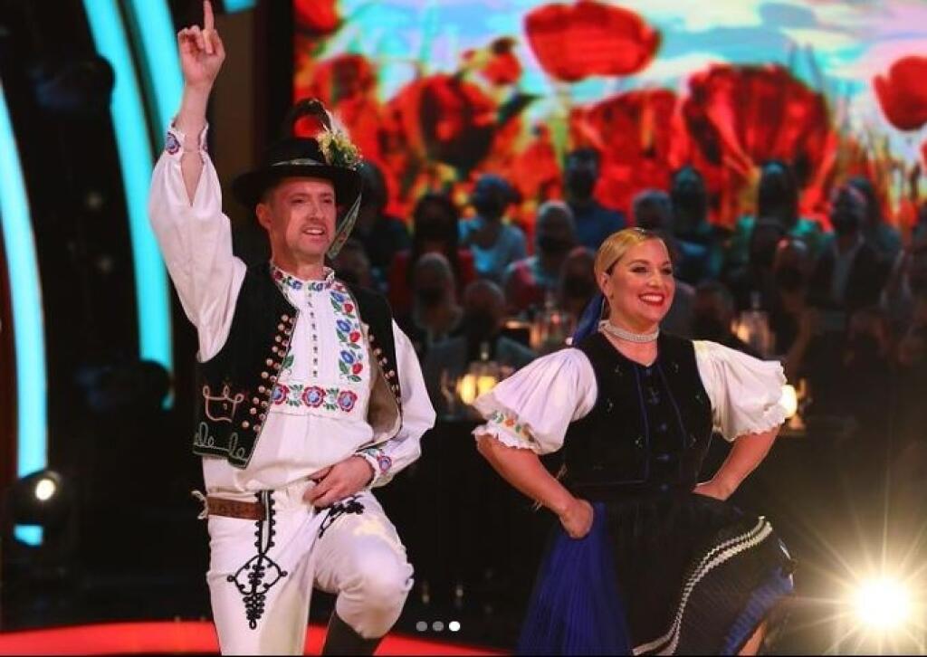 Cibulkovej výkony v tohtoročnej Let´s Dance sa legendárnemu Lukáčovi celkom pozdávajú.