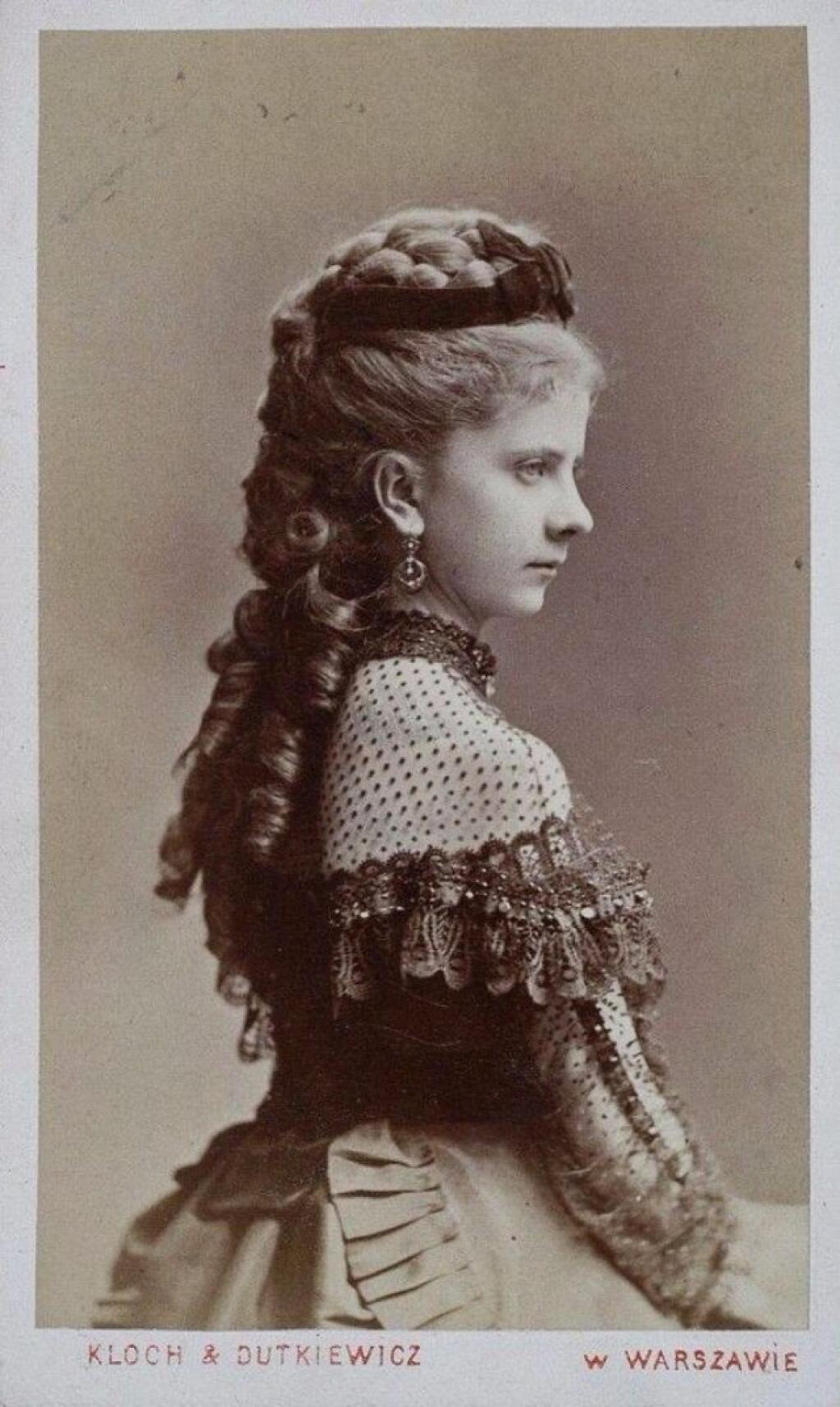 Мода 1870-х годов женщины