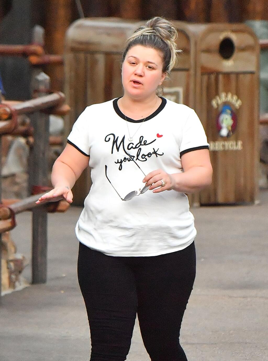 Kelly Clarkson