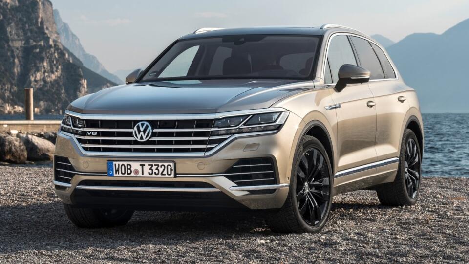 VW pripravuje nový Touareg R tretej generácie.