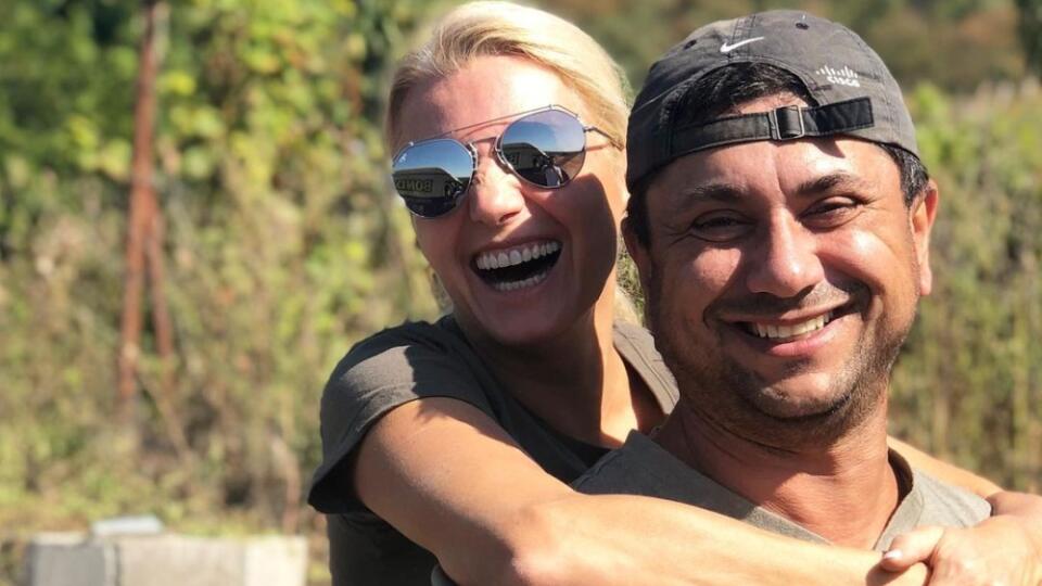 Aneta Parišková s manželom