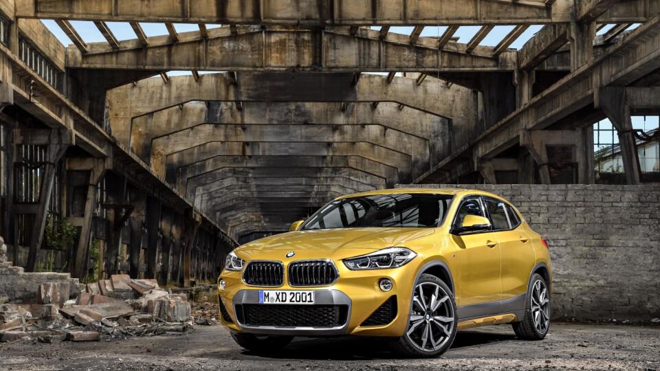 BMW X2