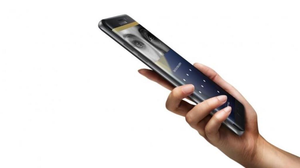 Galaxy Note 7 číta odtlačky prstov aj očné dúhovky