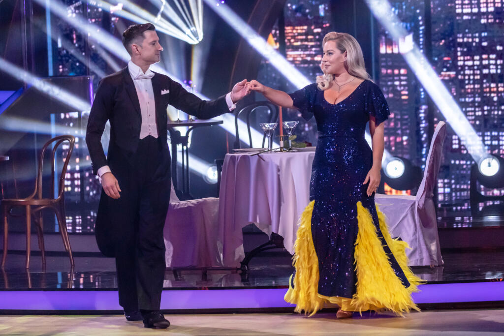 Dominika Cibulková počas prvého prenosu Let´s Dance. Napriek tomu, že bývalá tenistka doteraz nikdy netancovala, bola veľkým prekvapením večera.
