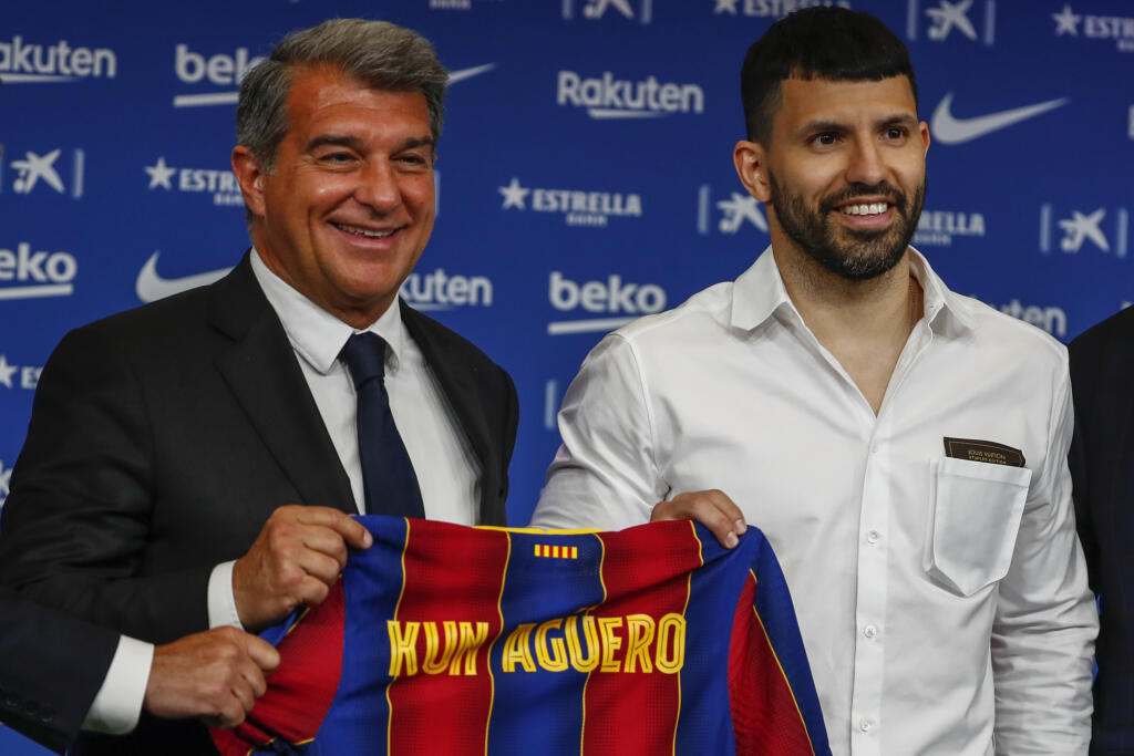 Futbalista Sergio Agüero sa v stredu vrátil do tréningového procesu FC Barcelona.