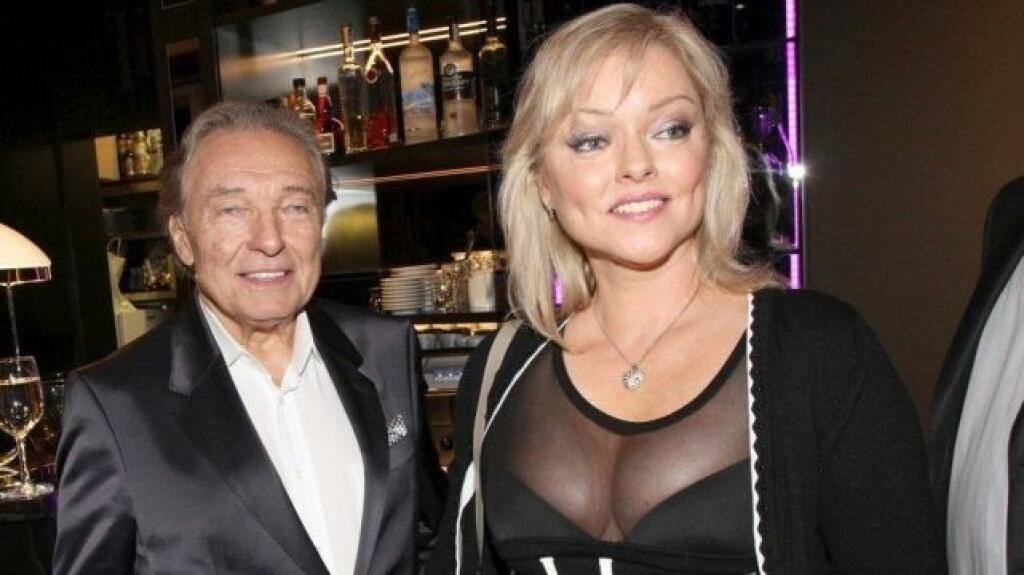 Karel Gott, Dominika Gottová
