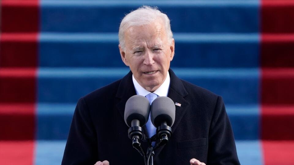 Joe Biden zložil prísahu a stal sa novým prezidentom USA.