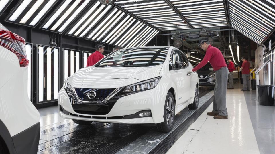 Sériová výroba nového Nissanu Leaf začala pred niekoľkými dňami v Británii.