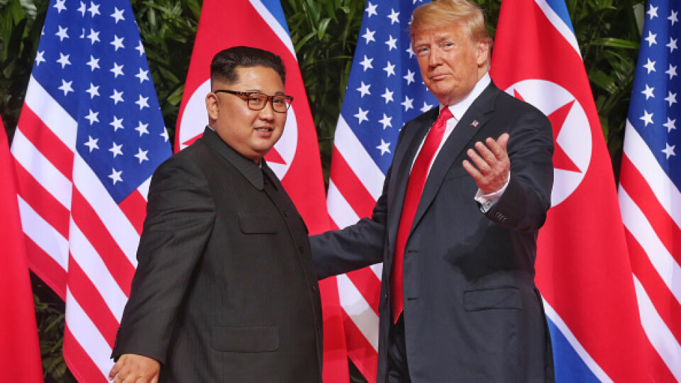 Stretnutie Donalda Trumpa s lídrom Kim Jong-unom.