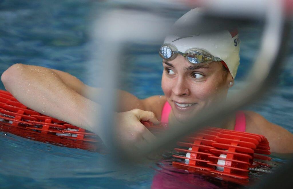 Na snímke slovenská reprezentantka Katarína Listopadová v cieli rozplavby na 50 metrov motýlik počas plaveckého mítingu Banská Bystrica Cup 2016 v Banskej Bystrici 12. marca 2016.