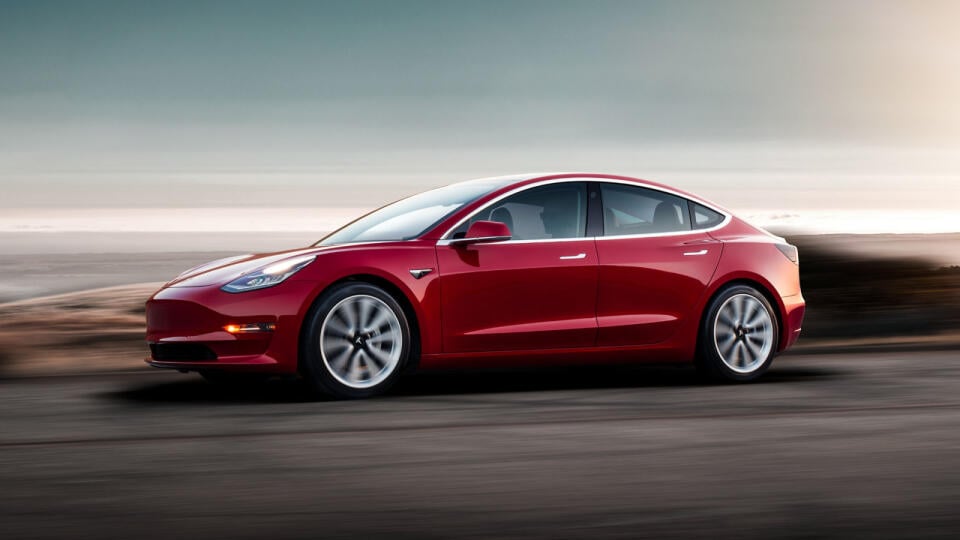 Tesla Model 3.